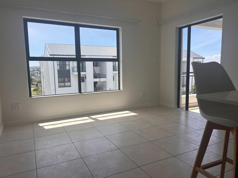 To Let 1 Bedroom Property for Rent in Sandown Western Cape